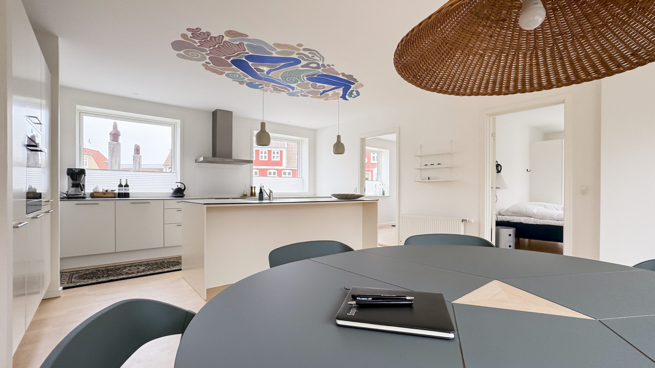 Rundt bord, Vesterhøj